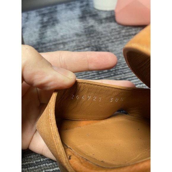 Balenciaga Women’s Sz 8 Brown Leather Ankle Strap/w Big Buckle 5” Heeled Sandal - Picture 12 of 12